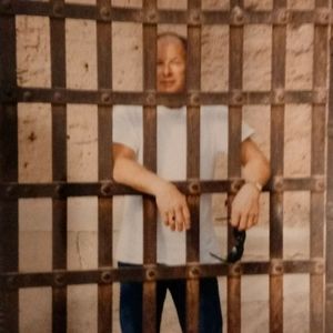 Meet your Posher, Gary